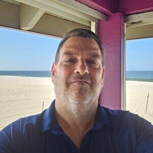 Meet your Posher, Jay